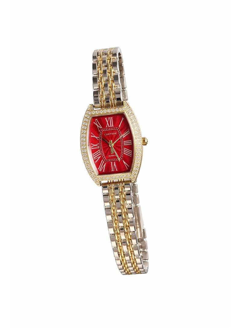 ساعة كارتييه كوارتز ثنائية اللون بإطار مرصع بالكريستال وقرص أحمر – تصميم تونّو أنيق